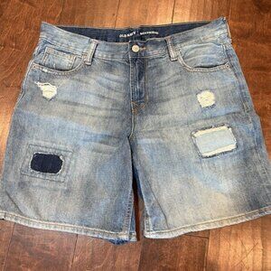 Old Navy Boyfriend Denim Shorts Women's Size 6 Regular Blue Mid Rise Distressed